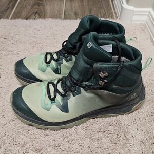 Salomon Mens Hiking Boots